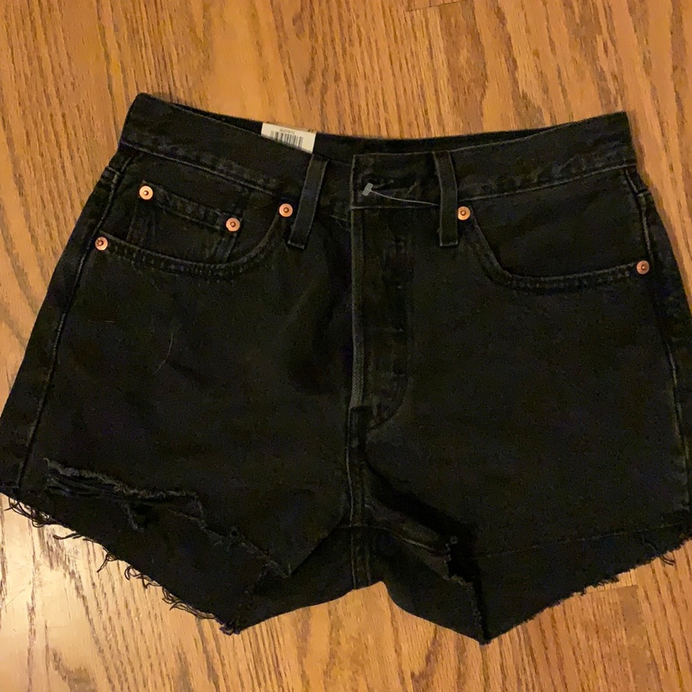 NWT Levis 501 High Rise Jean Shorts